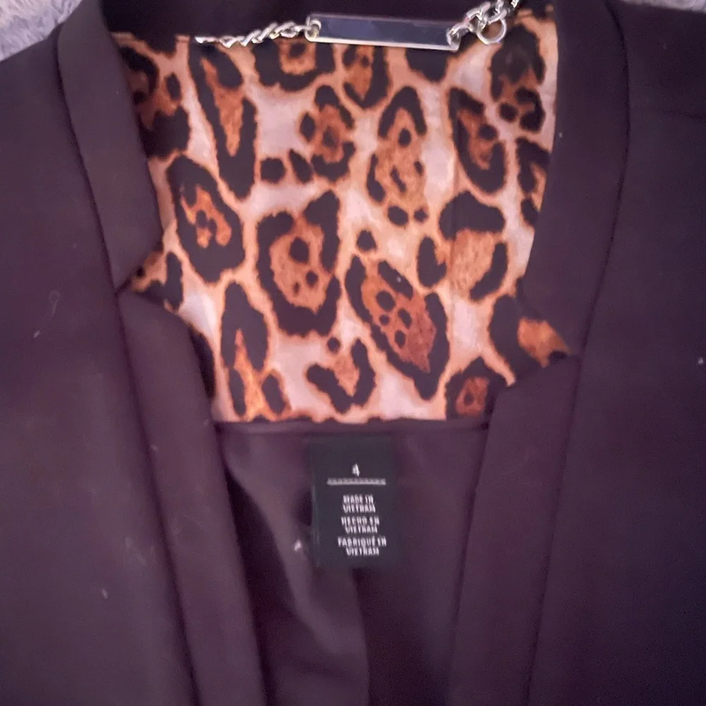 White House Black Market Black Sleeveless Vest - Picture 3 of 5